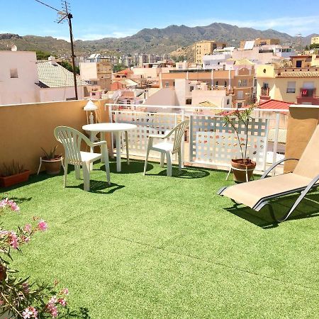 Room With Single Bed In Typical Townhouse With Rooftop Terrace Μάλαγα Εξωτερικό φωτογραφία