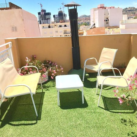 Room With Single Bed In Typical Townhouse With Rooftop Terrace Μάλαγα Εξωτερικό φωτογραφία