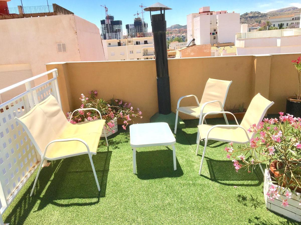 Room With Single Bed In Typical Townhouse With Rooftop Terrace Μάλαγα Εξωτερικό φωτογραφία